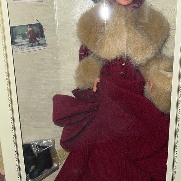 ✨Vintage Victorian Elegance Barbie Doll ~ 1994 ✨ - Picture 3 of 13